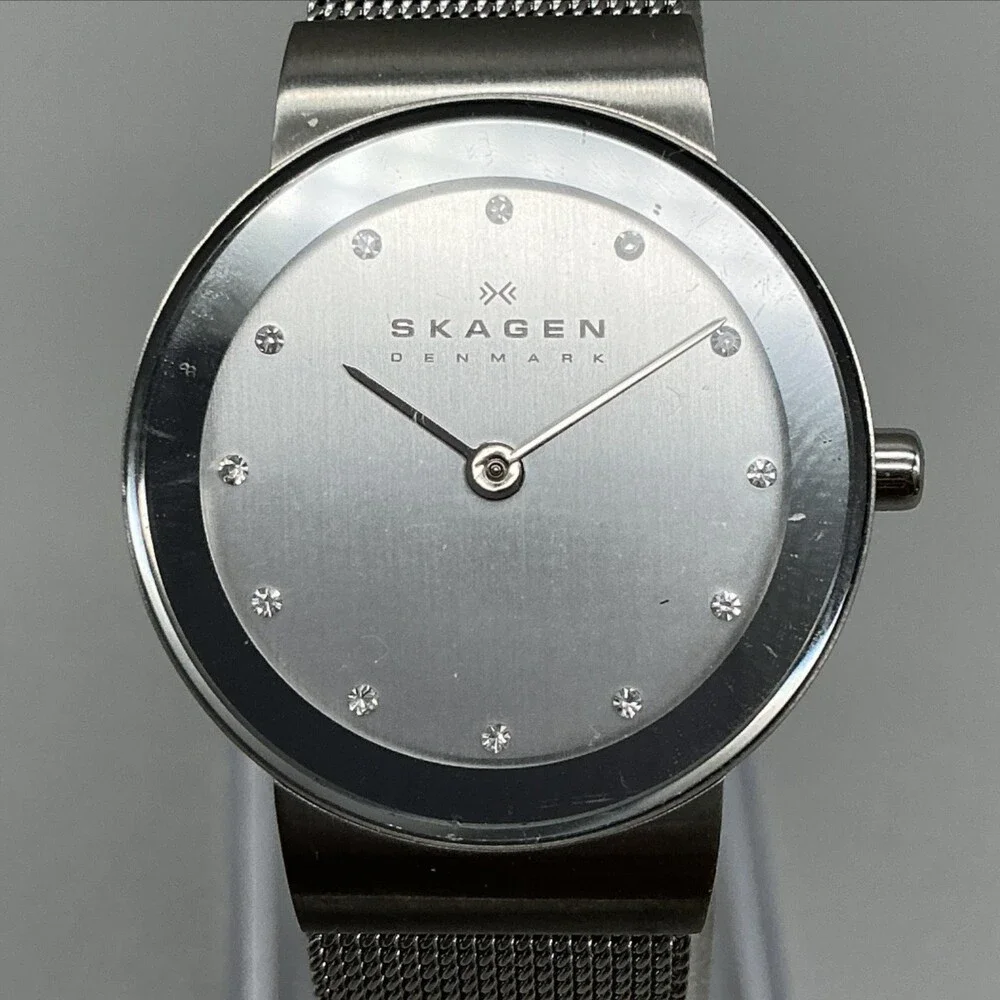 Skagen 358SSSD Womens Watch 26mm Silver Tone Mesh Stainless Steel New Battery